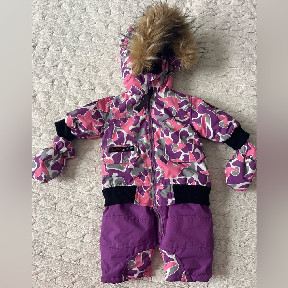 Canada Weather Gear Snowsuit Size 3-6 months